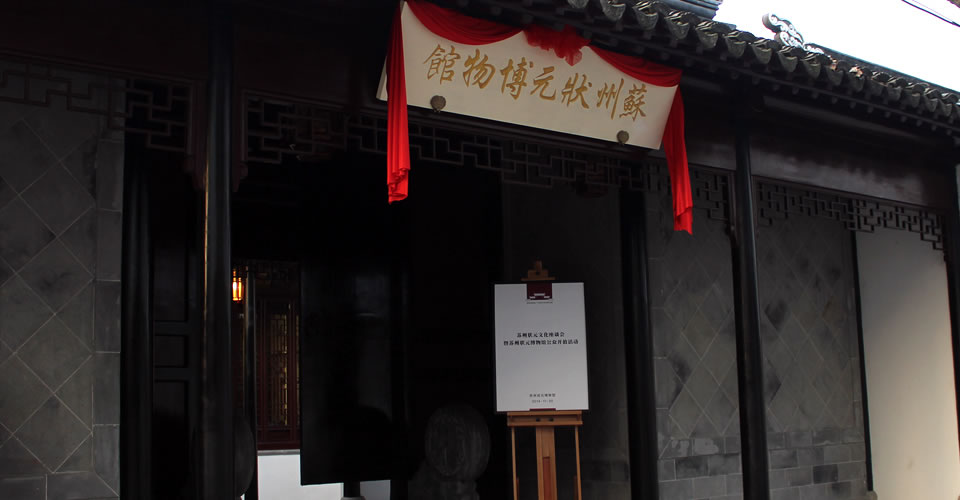 下载 (2).jpg
